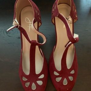 J Adams burgundy Mary Jane kitten shoes